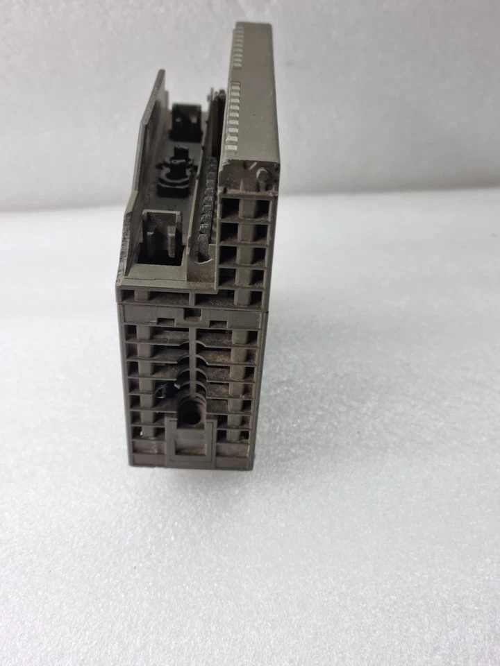 *untested* SIEMENS 6ES7 331-7KF02-0AB0 ANALOG MODULE SIMATIC S7